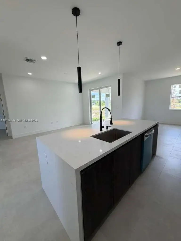 3629 E Gator Cir, Cape Coral FL 33909 photo 5