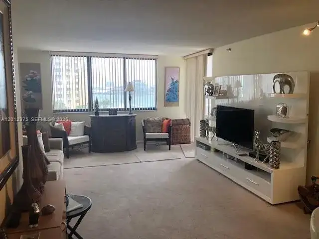 540 Brickell Key Dr # 1116, Miami FL 33131 photo 2