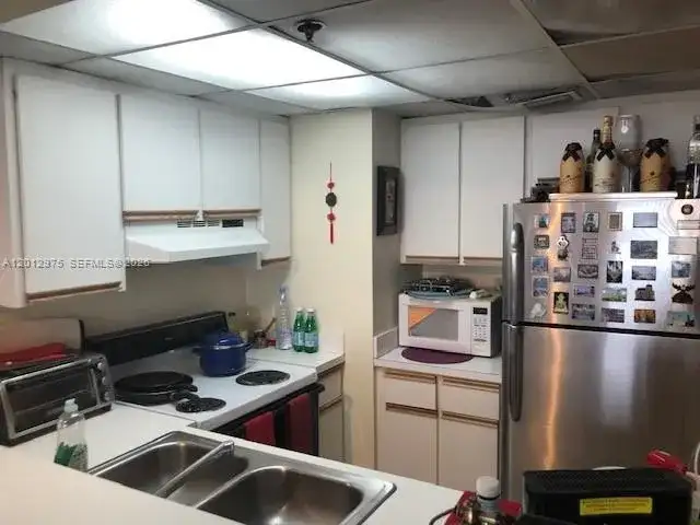540 Brickell Key Dr # 1116, Miami FL 33131 photo 4