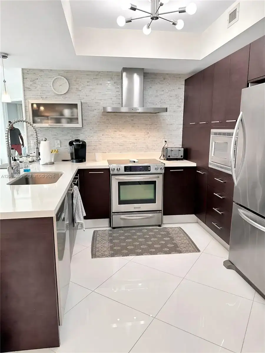 250 Sunny Isles Blvd # 1001, Sunny Isles Beach FL 33160 photo 3