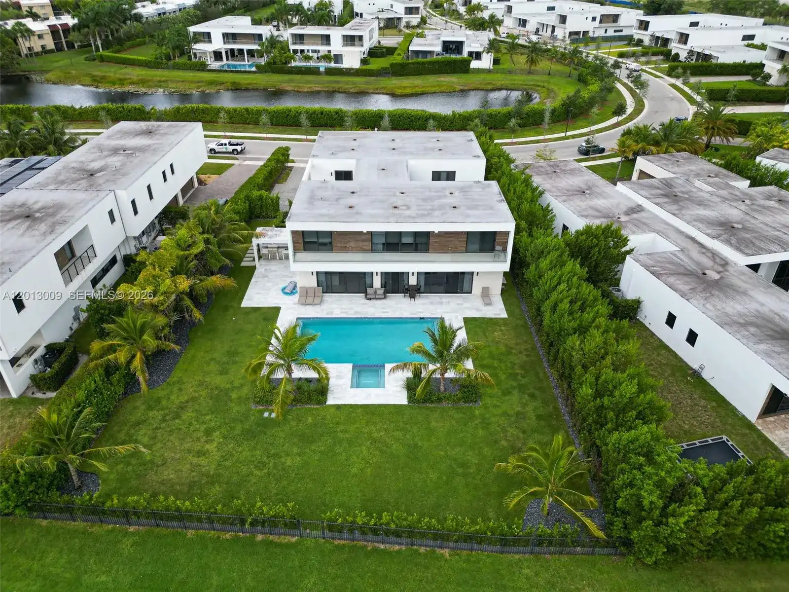 16529 N Botaniko Dr, Weston FL 33326