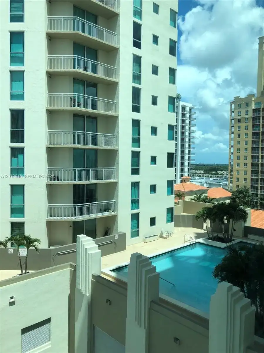 9055 SW 73rd Ct # 1008, Miami FL 33156 photo 2