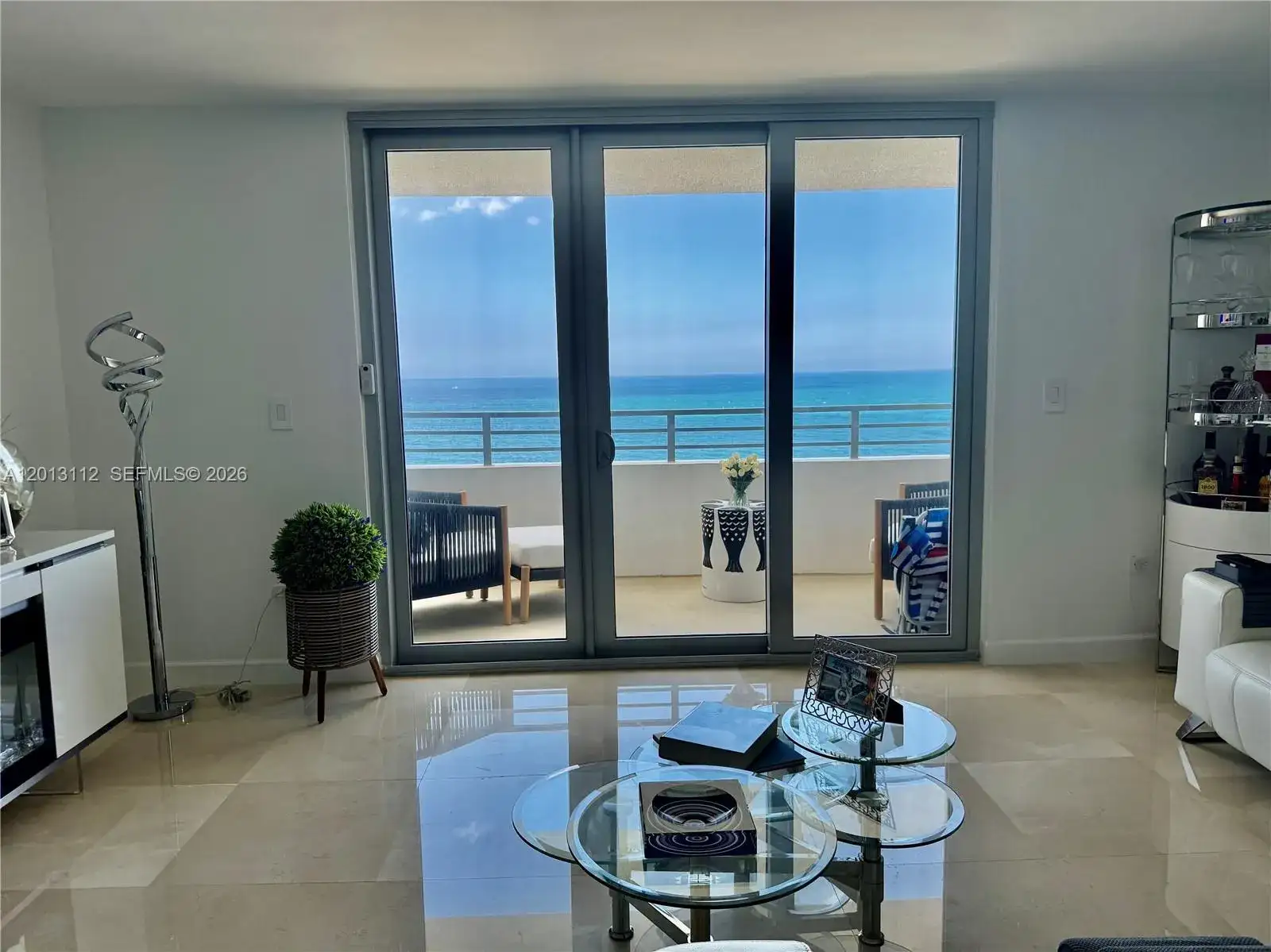 5555 Collins Ave # 14E, Miami Beach FL 33140 photo 3
