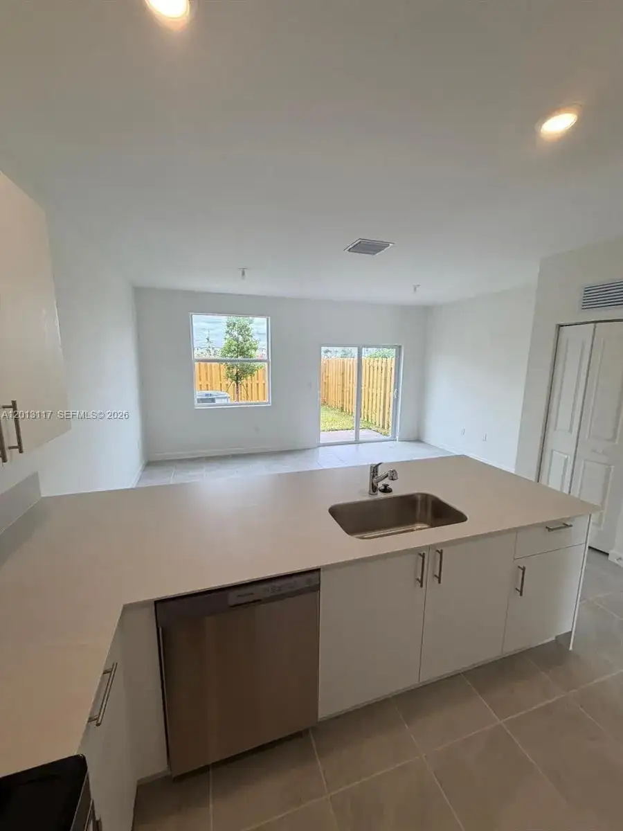 2643 SE 27 ST # 2643, Homestead FL 33035 photo 5