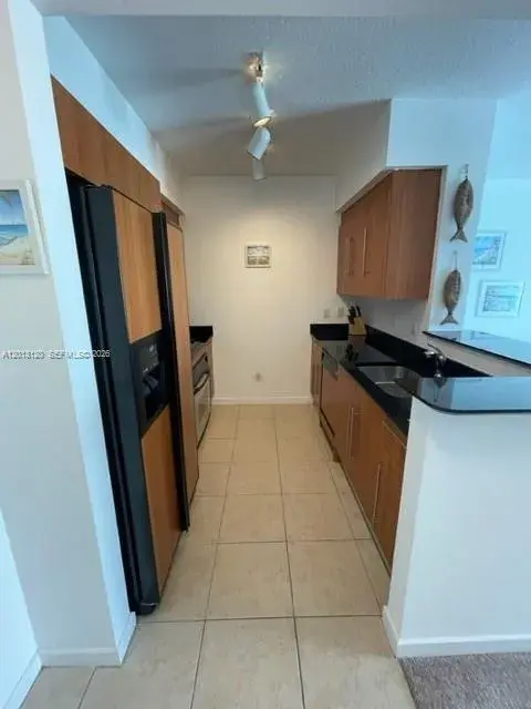 335 S Biscayne Blvd # 1510, Miami FL 33131