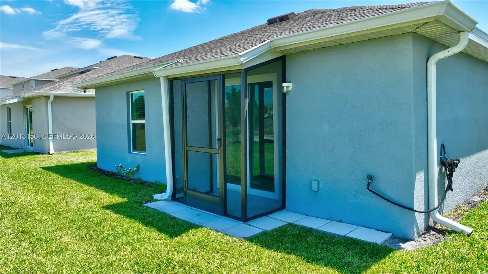 20340 Caroline Creek Place, Lehigh Acres FL 33974 photo 4
