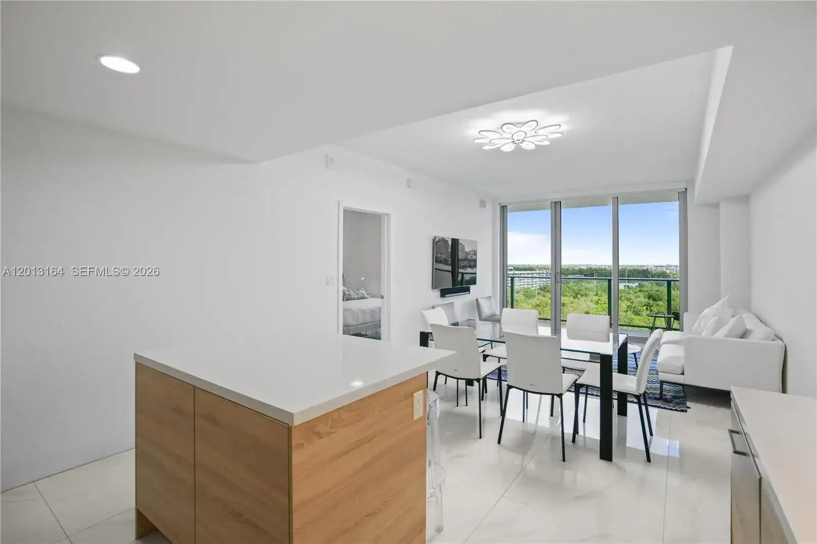 16385 Biscayne Blvd # 1402, North Miami Beach FL 33160 photo 5