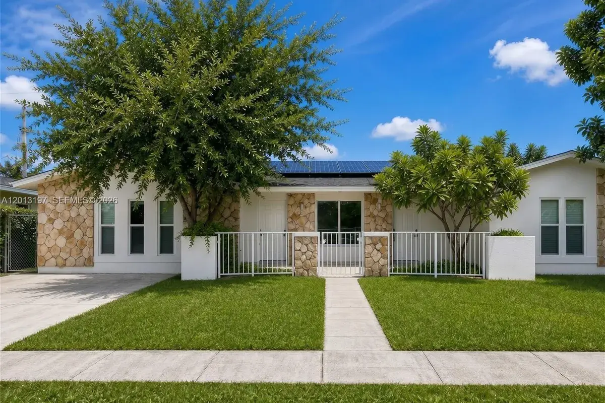 21335 NE 19th Ct, Miami FL 33179