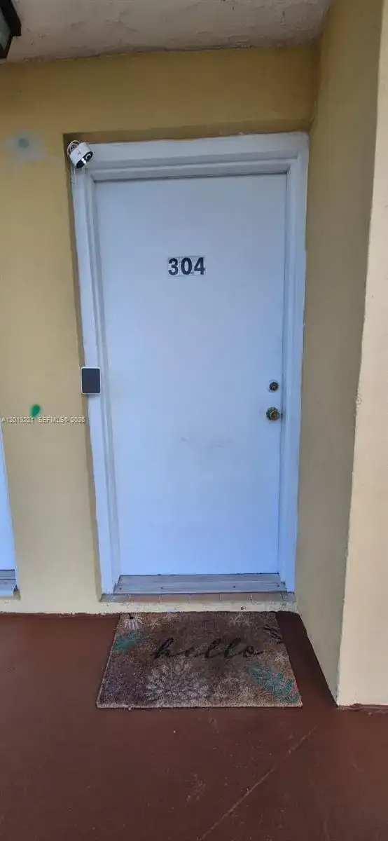 8870 Fontainebleau Blvd # 304, Miami FL 33172 photo 5
