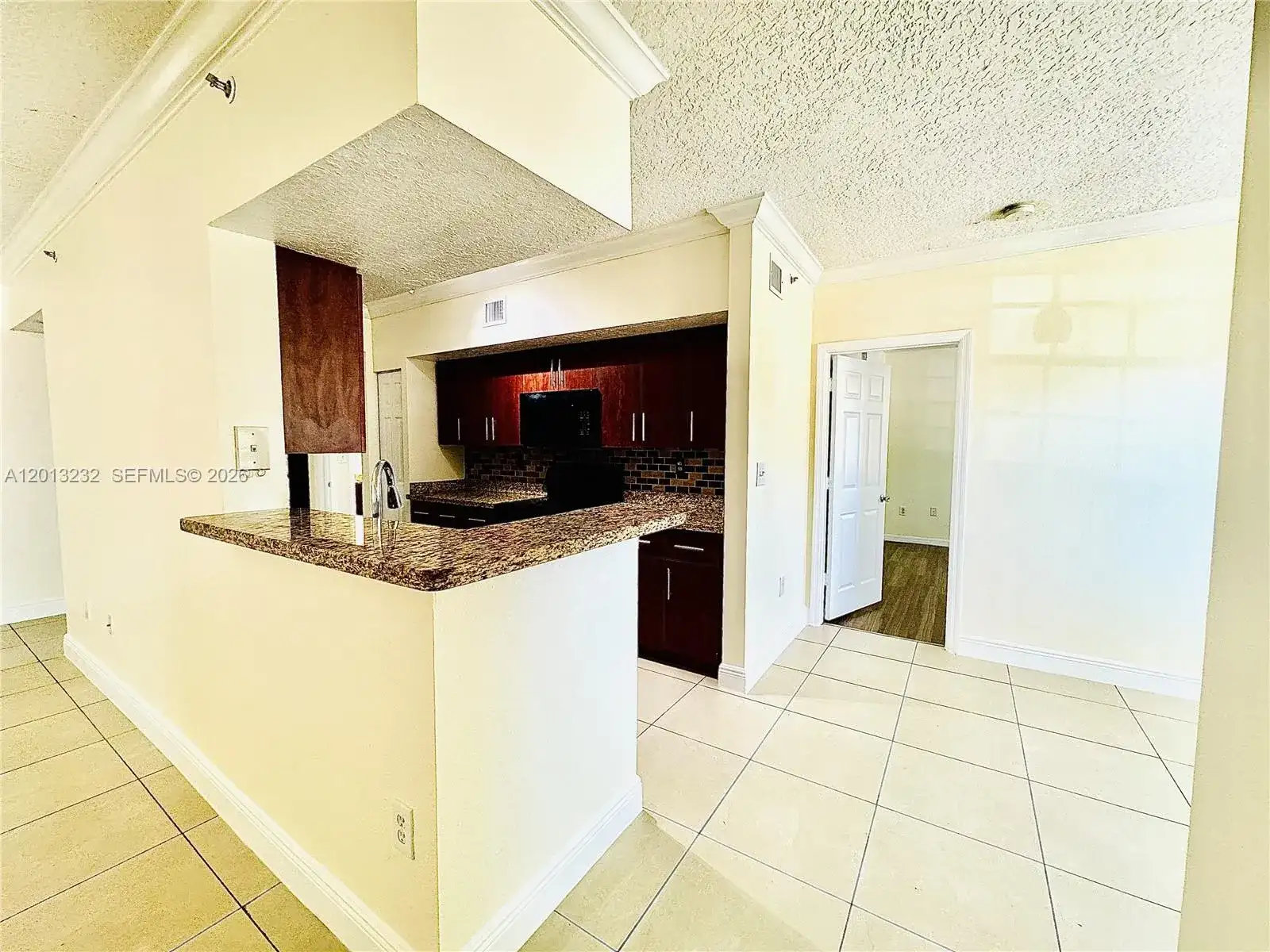 220 SW 116th Ave # 15207, Pembroke Pines FL 33025 photo 2