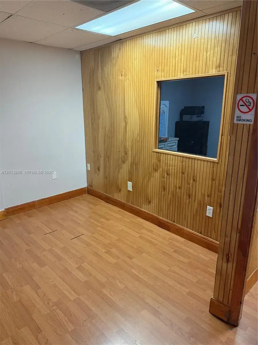 7400 NW 7th St # 201, Miami FL 33126 photo 4