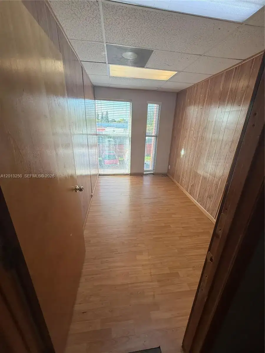 7400 NW 7th St # 201, Miami FL 33126 photo 5
