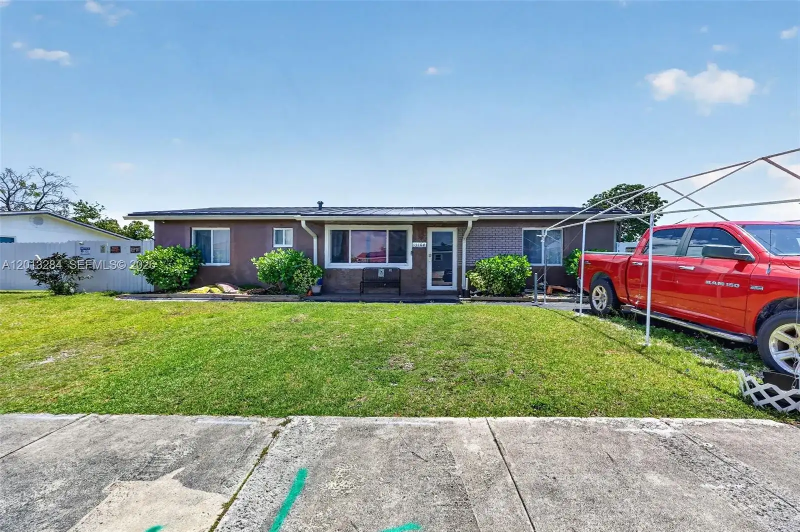 15104 SW 304th Ter, Homestead FL 33033 photo 2