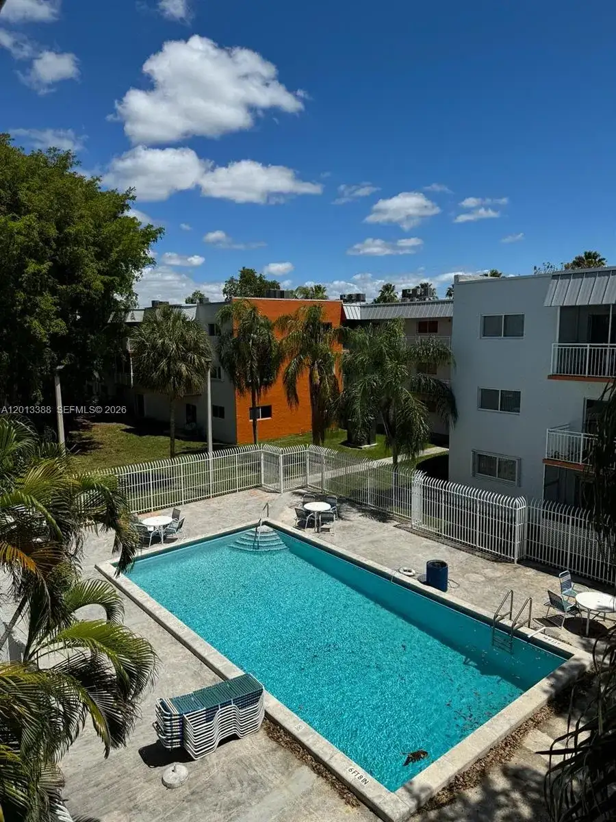 11307 SW 200th St # B, Miami FL 33157 photo 3