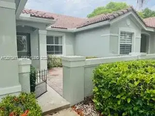 1931 Pisces Ter, Weston FL 33327 photo 3