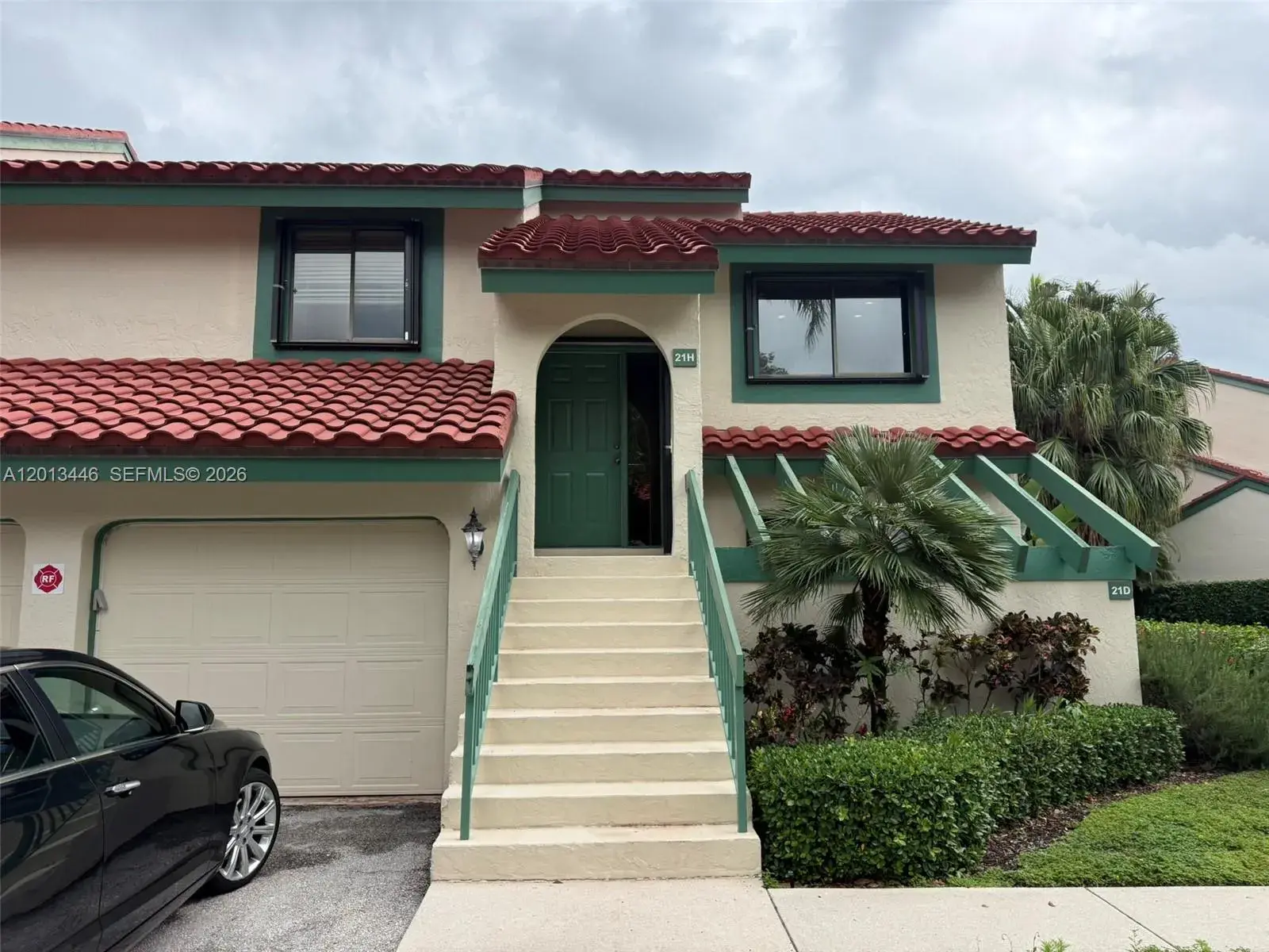 21 Lexington Ln W # H, Palm Beach Gardens FL 33418