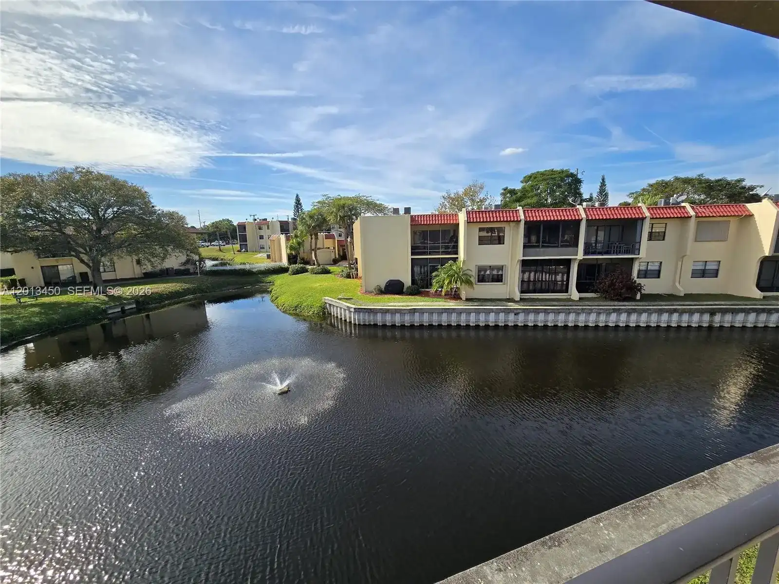 2050 Oleander Blvd # 206, Fort Pierce FL 34950