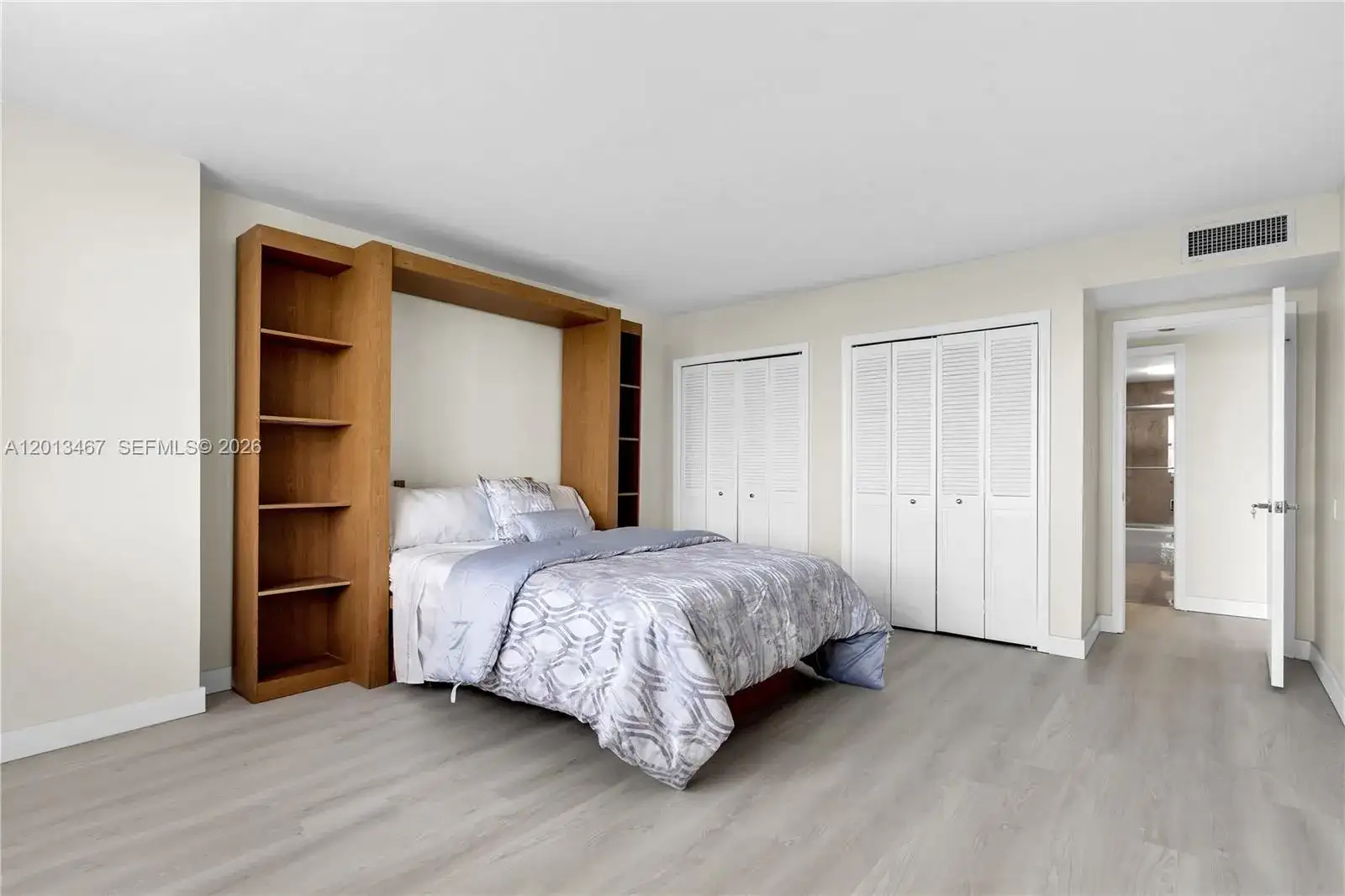 1800 NE 114th St # 601, Miami FL 33181 photo 5