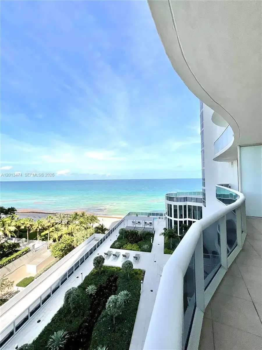 16001 Collins Ave # 703, Sunny Isles Beach FL 33160
