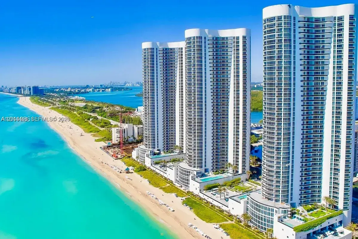 15811 Collins Ave # 2703, Sunny Isles Beach FL 33160