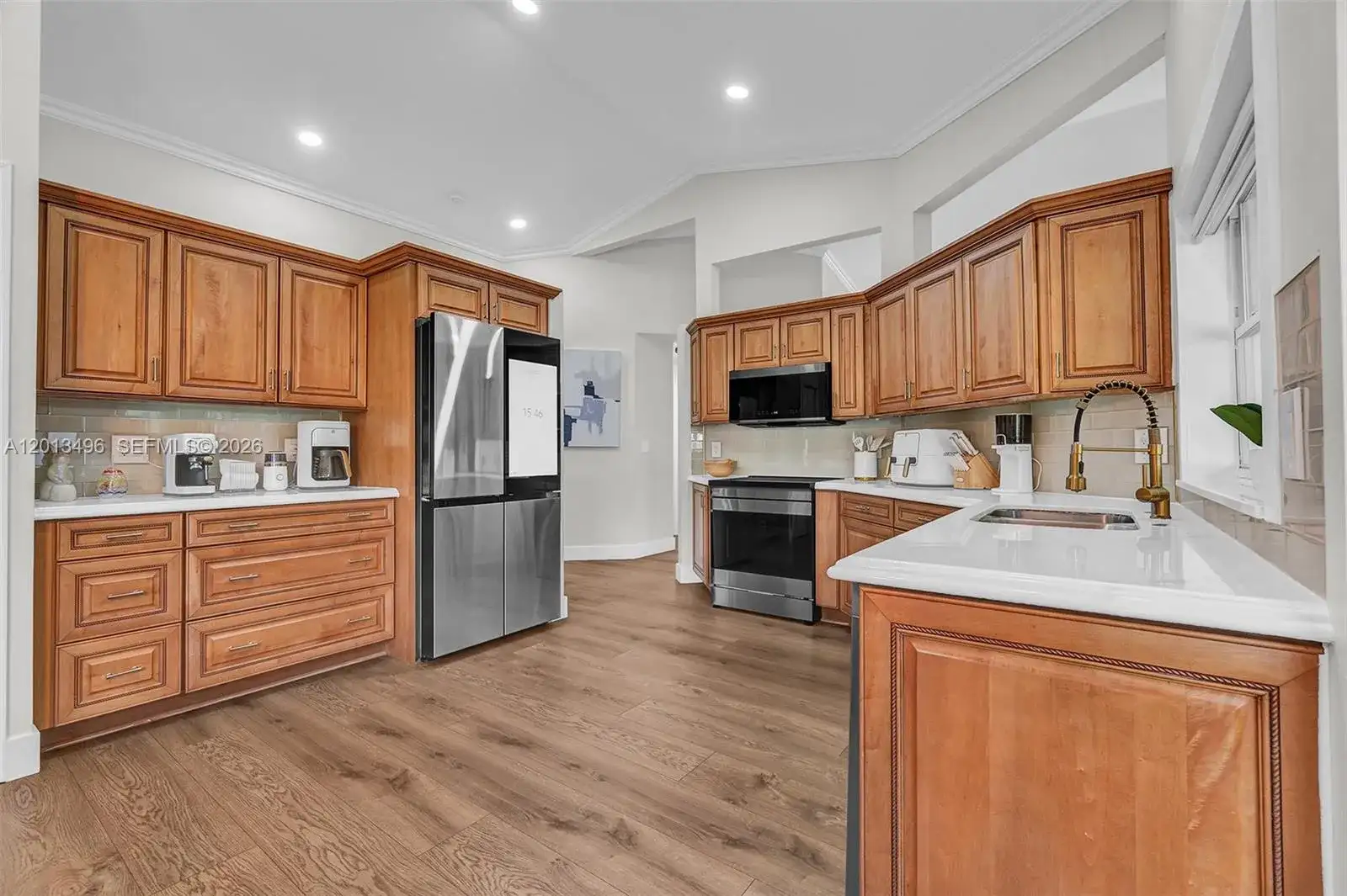 4133 NW 81st Ter, Coral Springs FL 33065 photo 2