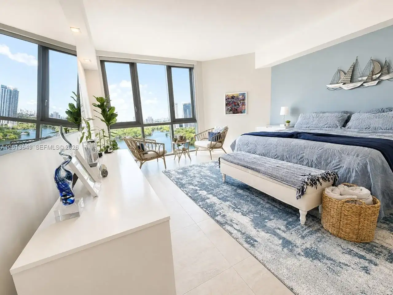 17111 Biscayne Blvd # 1610, North Miami Beach FL 33160 photo 3