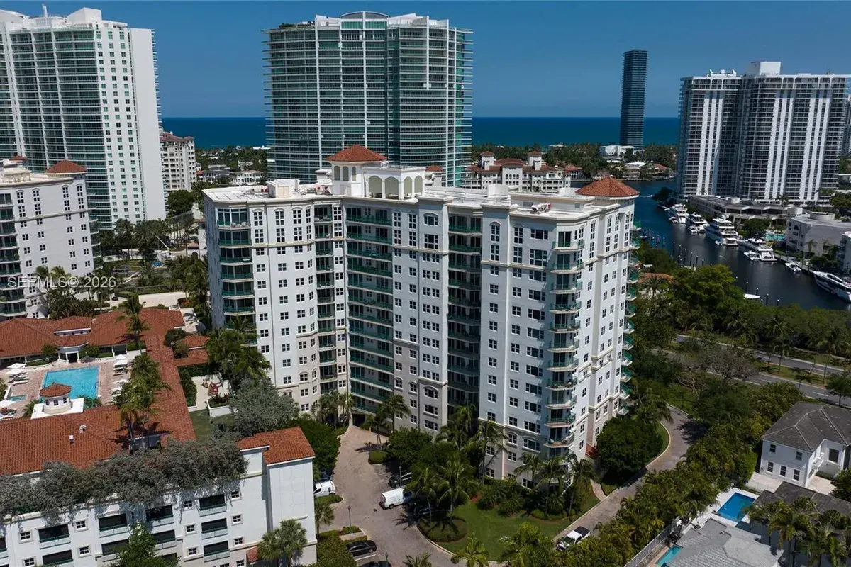 19900 E Country Club Dr # 116, Aventura FL 33180