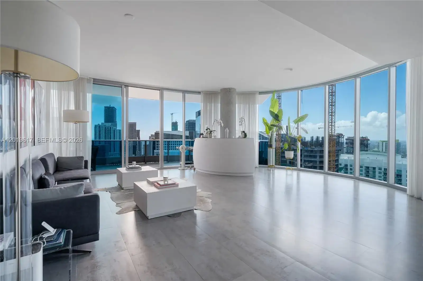 200 Biscayne Boulevard Way # 4902, Miami FL 33131 photo 2