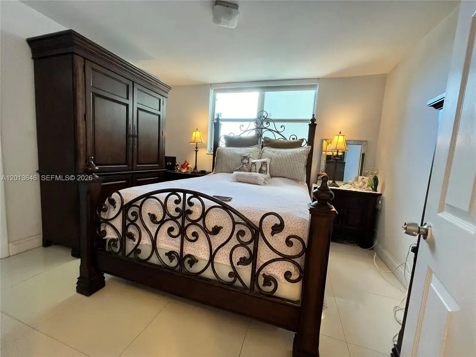 5050 NW 7th St # 312, Miami FL 33126 photo 4