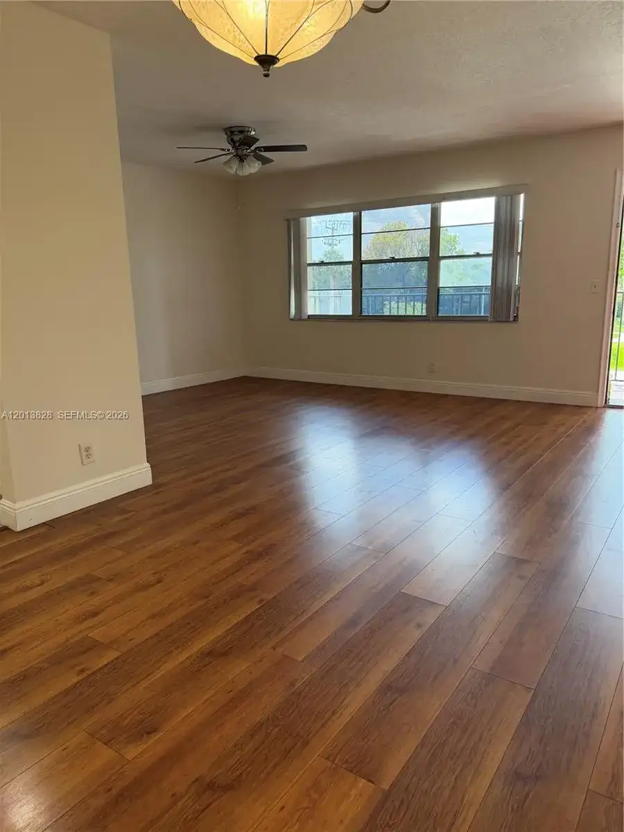 1551 SW 135th Ter # 311G, Pembroke Pines FL 33027 photo 5