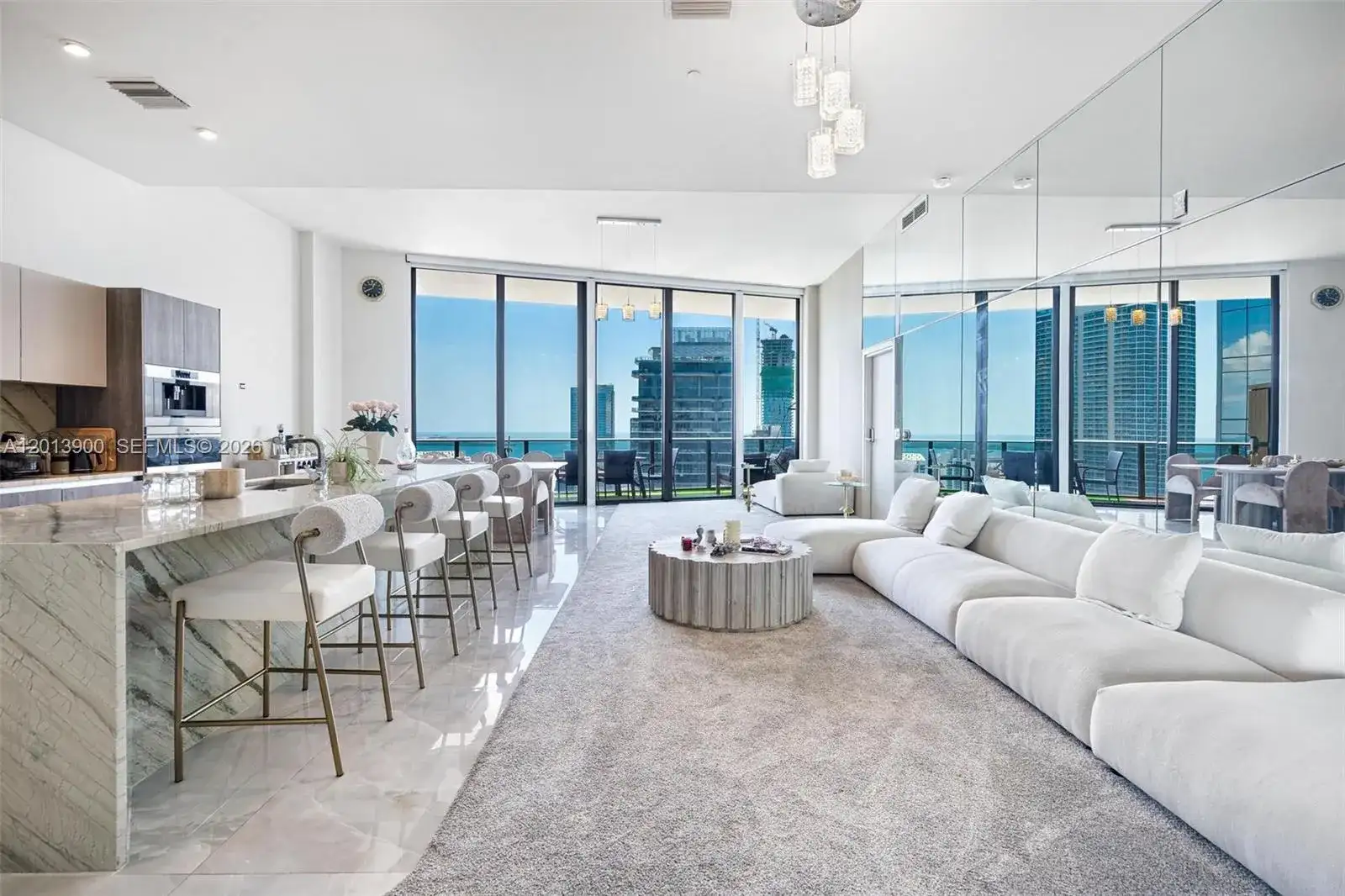 801 S Miami Ave # 5702, Miami FL 33130 photo 2