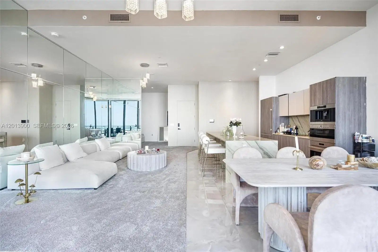 801 S Miami Ave # 5702, Miami FL 33130 photo 4