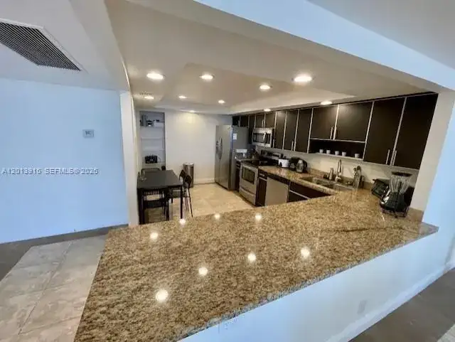 2500 Parkview Dr # 2114, Hallandale Beach FL 33009 photo 3