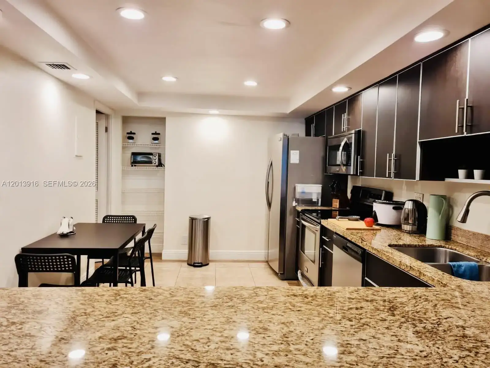 2500 Parkview Dr # 2114, Hallandale Beach FL 33009 photo 4