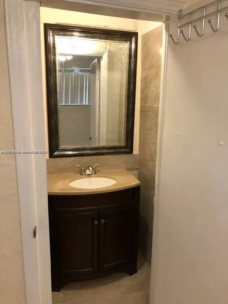5411 Ravenswood Rd # 7a, Dania Beach FL 33312 photo 3
