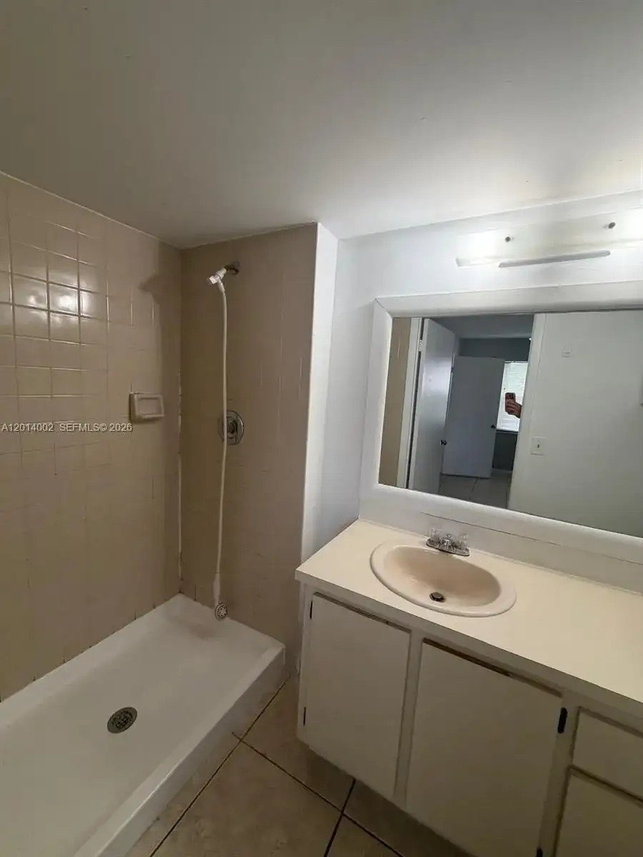 20825 NE 8th Ct # 19, Miami FL 33179 photo 2