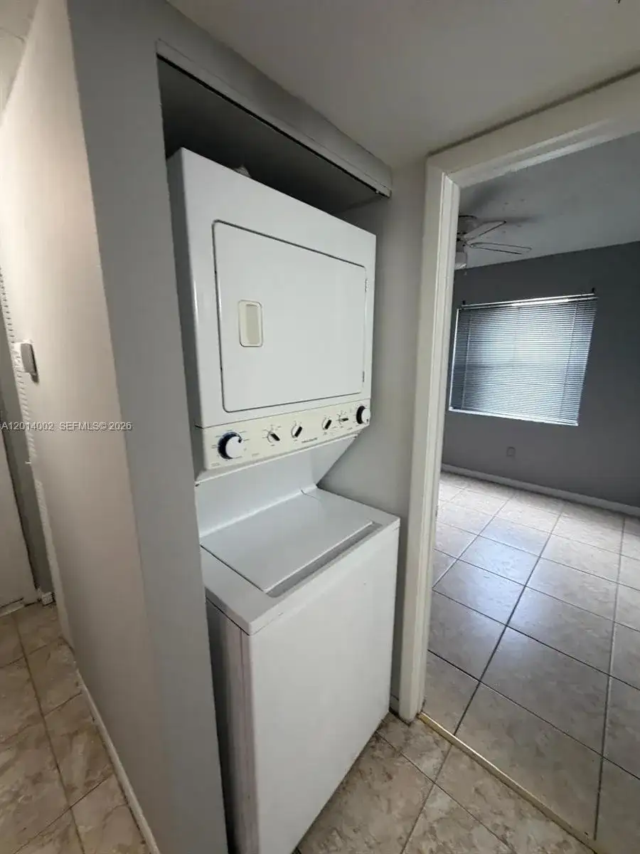 20825 NE 8th Ct # 19, Miami FL 33179 photo 4