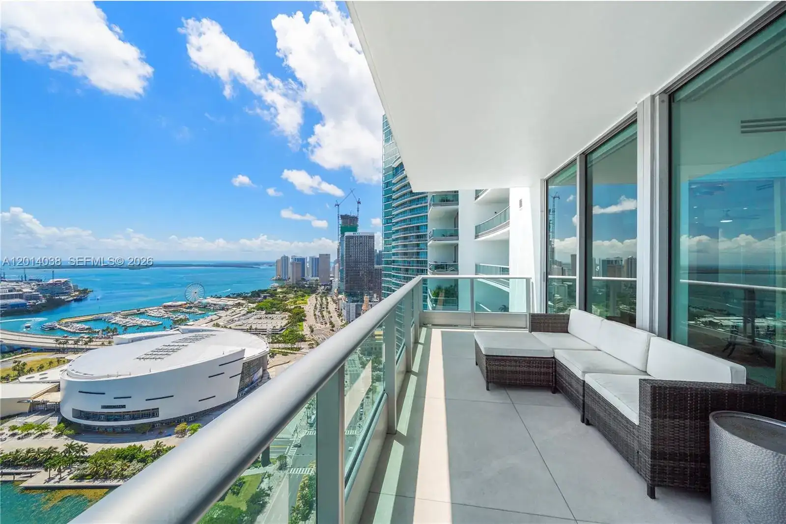 900 Biscayne Blvd # 4202, Miami FL 33132 photo 4