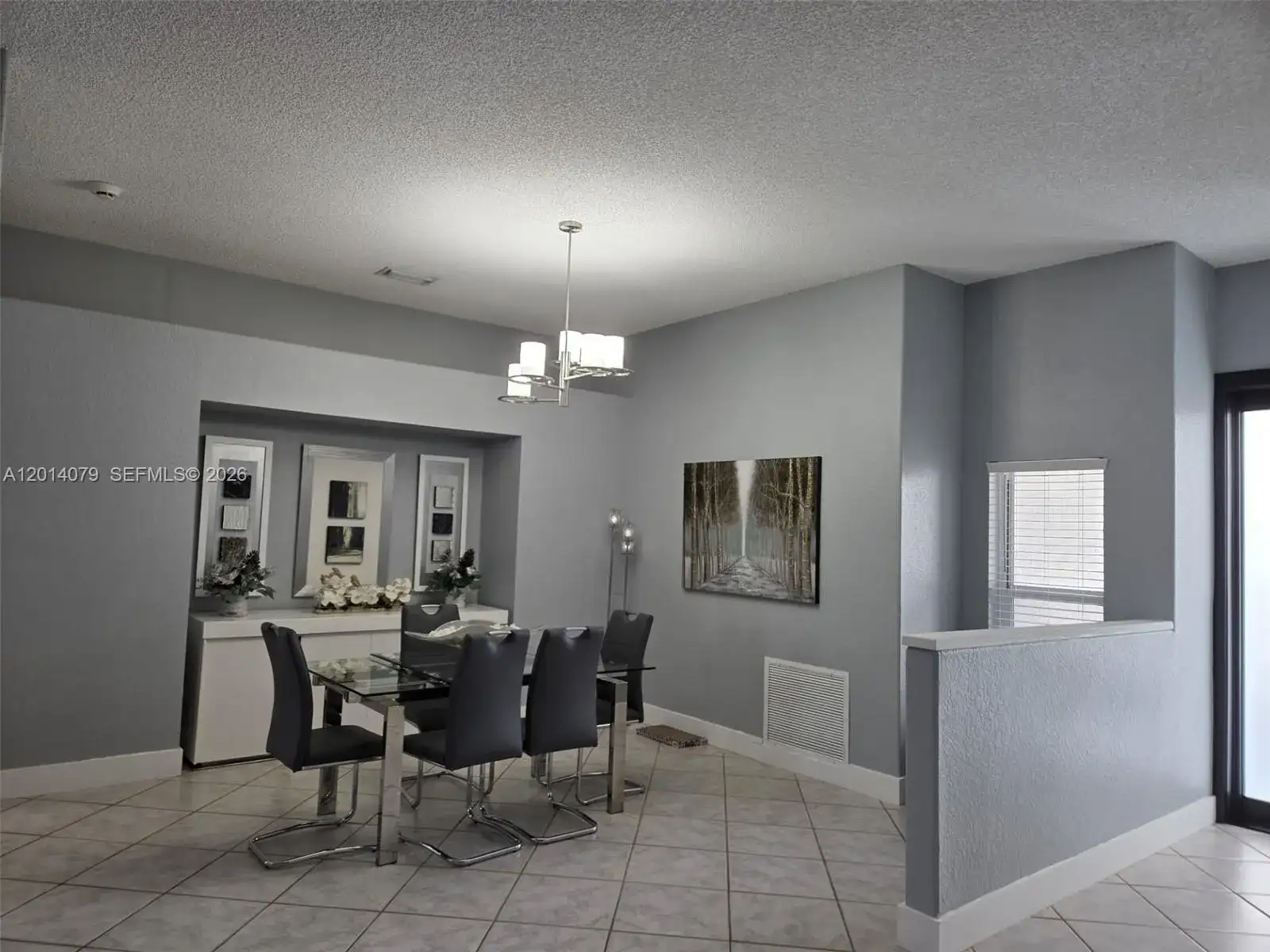 1101 NW 180th Ave, Pembroke Pines FL 33029 photo 3