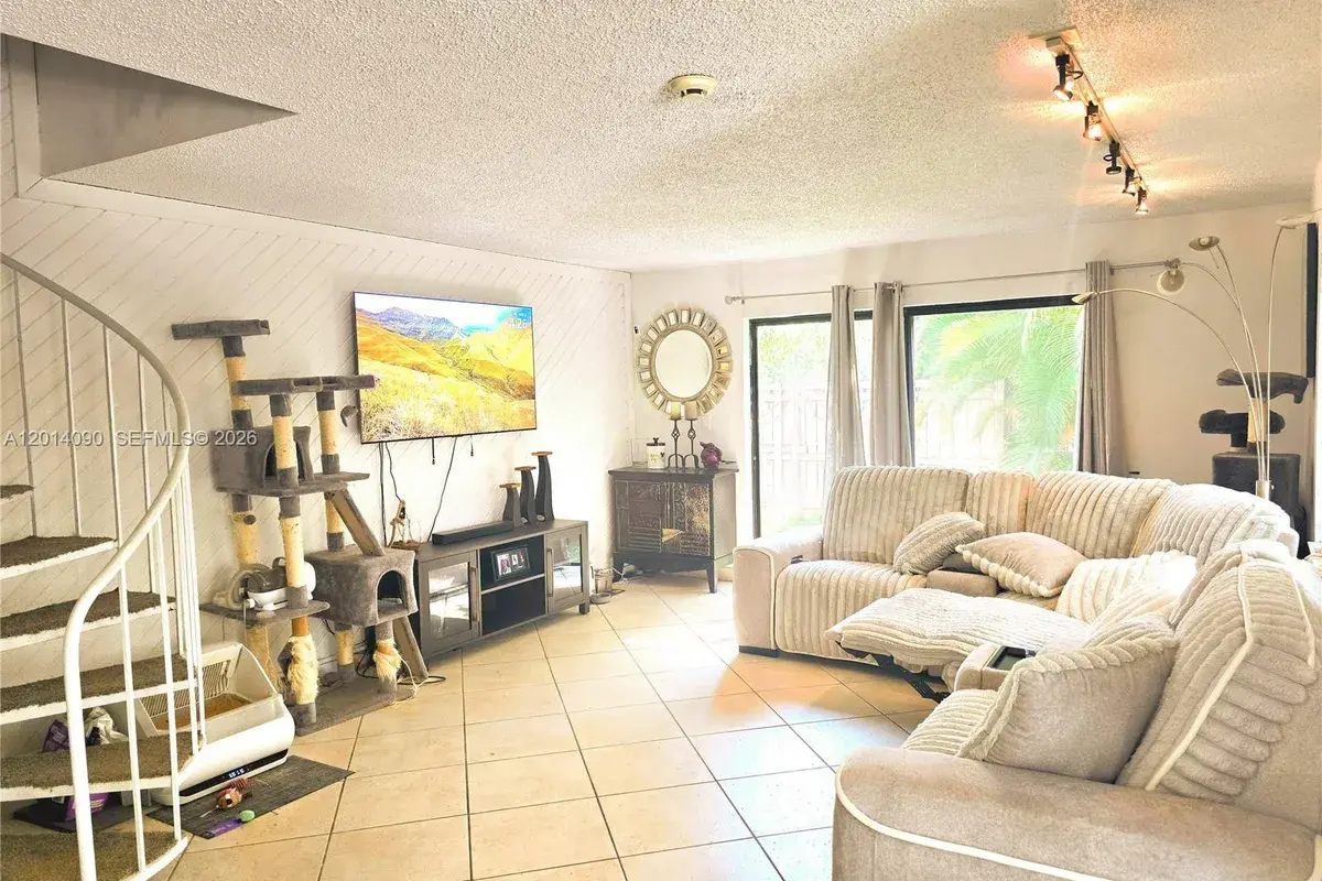 2989 Bird Ave # 1, Miami FL 33133