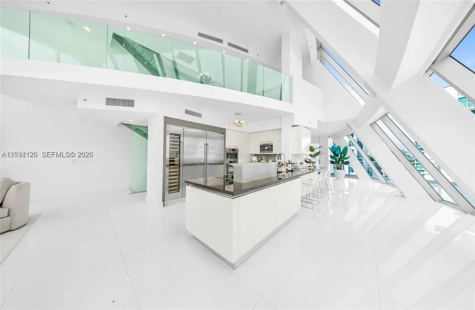 2950 NE 188th St # 547, Aventura FL 33180 photo 4