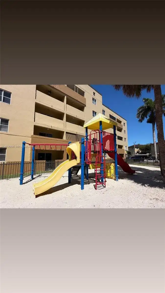 14910 SW 82nd Ter # 103, Miami FL 33193 photo 2