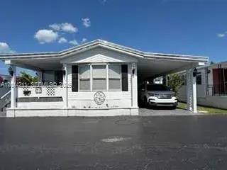 114 Lone Pine Drive, Hallandale Beach FL 33009