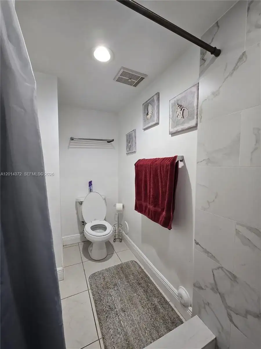 1001 Coral Club Dr # 1001, Coral Springs FL 33071 photo 4