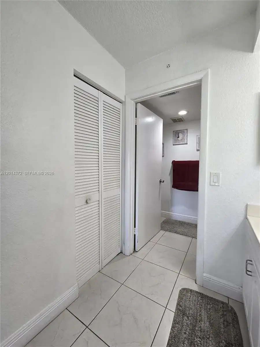 1001 Coral Club Dr # 1001, Coral Springs FL 33071 photo 5