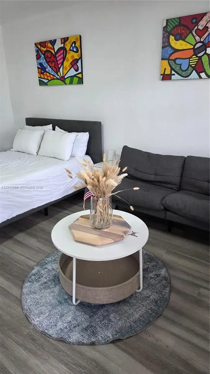 761 Euclid Ave # 4, Miami Beach FL 33139 photo 2