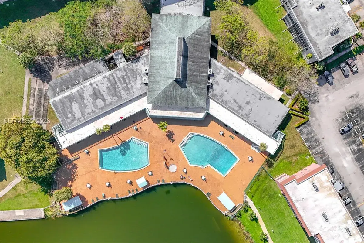 1401 NE Miami Gardens Dr # 286, Miami FL 33179