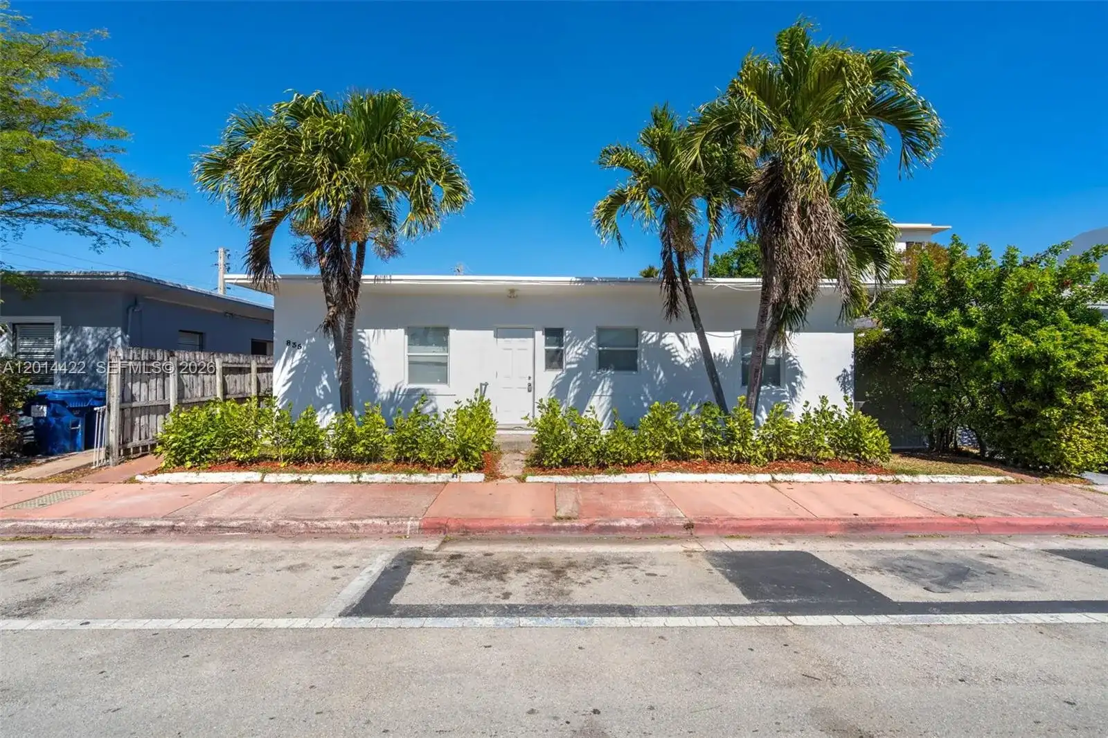 835 83rd St, Miami Beach FL 33141