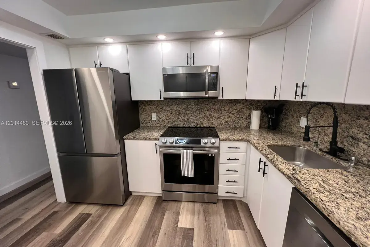 3800 S Ocean Dr # 1808, Hollywood FL 33019