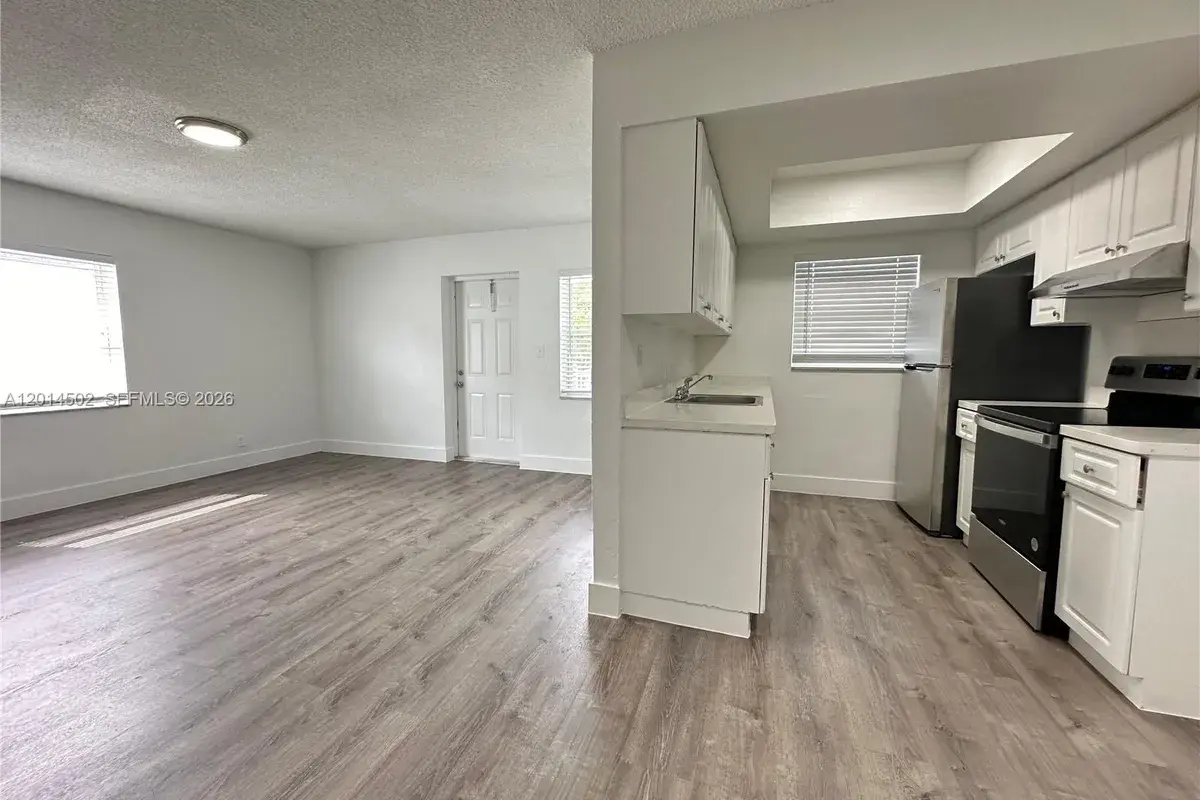 3660 NE 11th Ave # 5, Oakland Park FL 33334